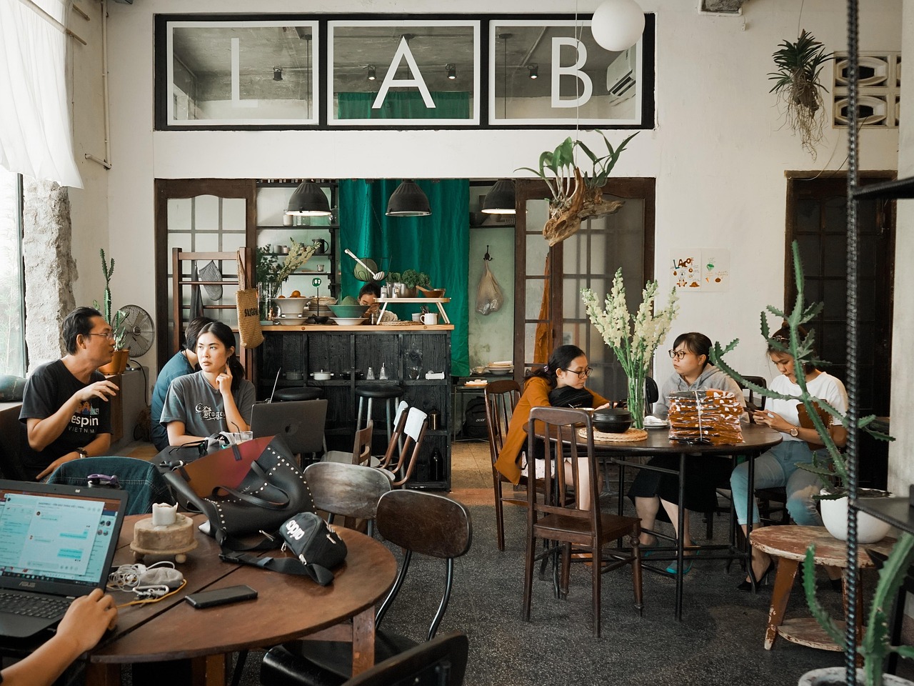 支付宝实名认证：注册代理app