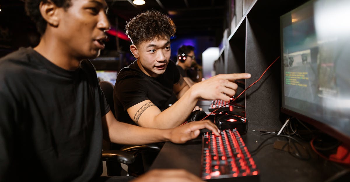 全新微信买卖：草莓app直播详情下载教程安装